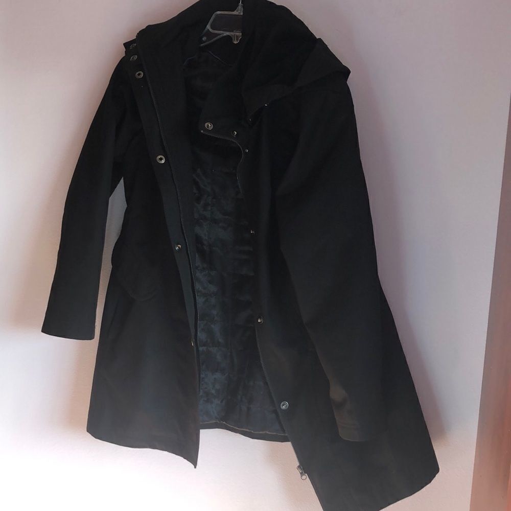 KRISTEN Blake black trench coat